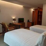 Cozy Don Mueang Hotel