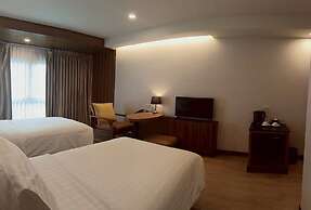 Cozy Don Mueang Hotel