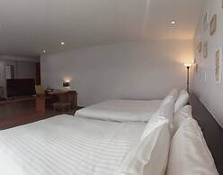 Cozy Don Mueang Hotel