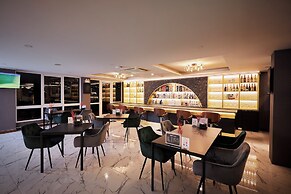 NJoy Prestige Grand Hotel Don Mueang