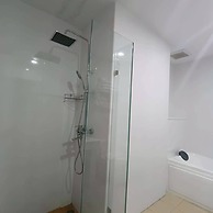 Cozy Don Mueang Hotel