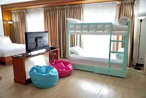 Cozy Don Mueang Hotel