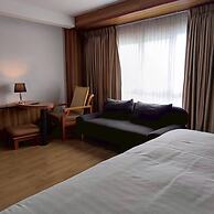 Cozy Don Mueang Hotel