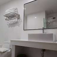 Cozy Don Mueang Hotel