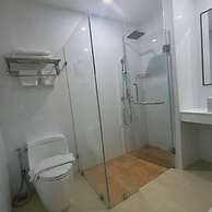 Cozy Don Mueang Hotel