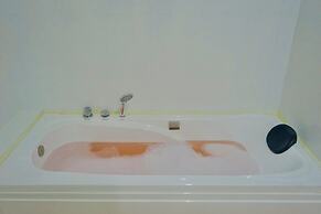 Cozy Don Mueang Hotel