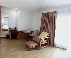 Cozy Don Mueang Hotel