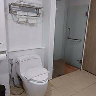 Cozy Don Mueang Hotel