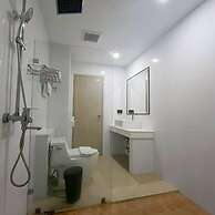 Cozy Don Mueang Hotel