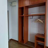 Cozy Don Mueang Hotel
