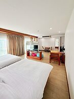 Cozy Don Mueang Hotel