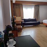 Cozy Don Mueang Hotel