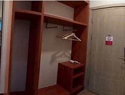Cozy Don Mueang Hotel