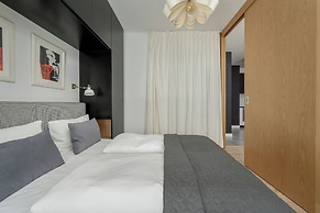 Centrum Parking by Renters Prestige