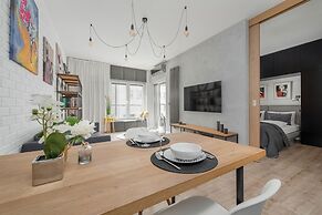 Centrum Parking by Renters Prestige