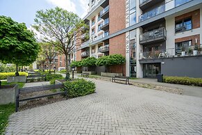 Centrum Parking by Renters Prestige