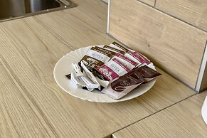 Bukowska Biurko & Smarttv by Renters