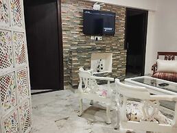 Luxsugero Penthouse Kaichidham