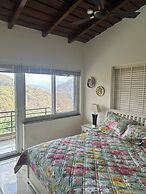 Luxsugero Penthouse Kaichidham