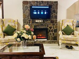 Luxsugero Penthouse Kaichidham