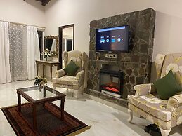 Luxsugero Penthouse Kaichidham