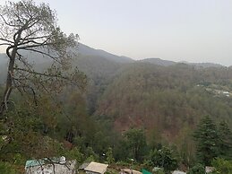 Luxsugero Penthouse Kaichidham