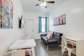 Comfy 1 B/R, Near Ocean Dr and Beach - South Beach