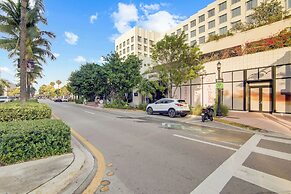 Comfy 1 B/R, Near Ocean Dr and Beach - South Beach