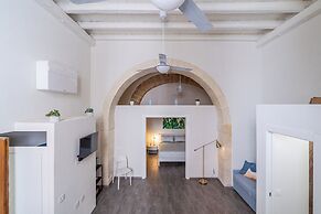 Historic Building Modern Touches - Ortigia