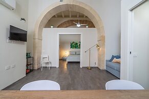 Historic Building Modern Touches - Ortigia