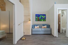Historic Building Modern Touches - Ortigia
