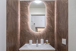 Historic Building Modern Touches - Ortigia