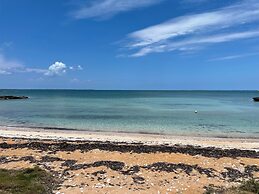 Great Cistern Beach Village