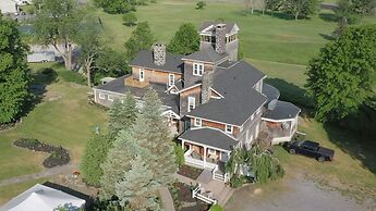 Thousand Island Hart House