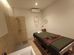 Abian Klumpu Villa & Spa Sanur Bali