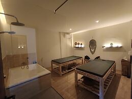 Abian Klumpu Villa & Spa Sanur Bali