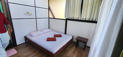 OYO 90980 Rainbow Island Sepanggar