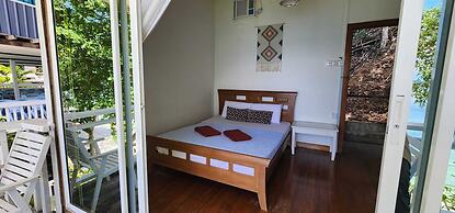 OYO 90980 Rainbow Island Sepanggar