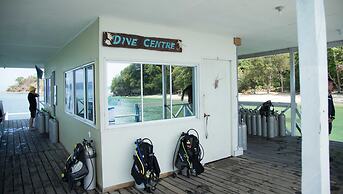 OYO 90980 Rainbow Island Sepanggar