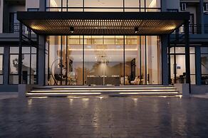 The Way Hotel Banpong
