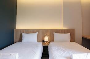 The Way Hotel Banpong