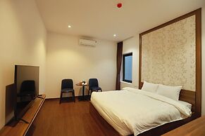 Le Grand Hotel - by Bay Luxury