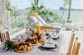 Villa Zebra Moon by muse villas