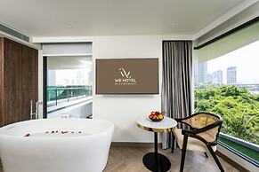 We Hotel Riverfront