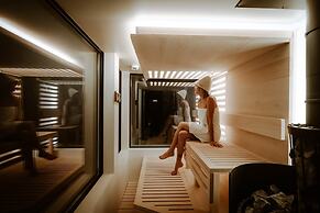UMEGASHIMA DRIVE-IN & SAUNA VILLA