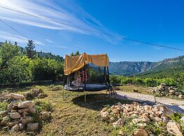 Ranch House Zora