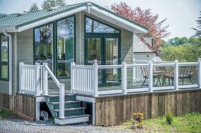 Manor 5 Lodge - 2 Bedroom Lodge - Pendine