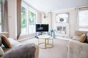 Manor 5 Lodge - 2 Bedroom Lodge - Pendine