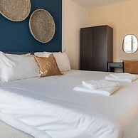 Ando Living - Abrantes Townhouse