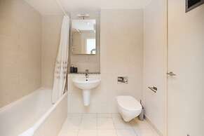 The River Thames Hideout - Modern 1bdr Flat